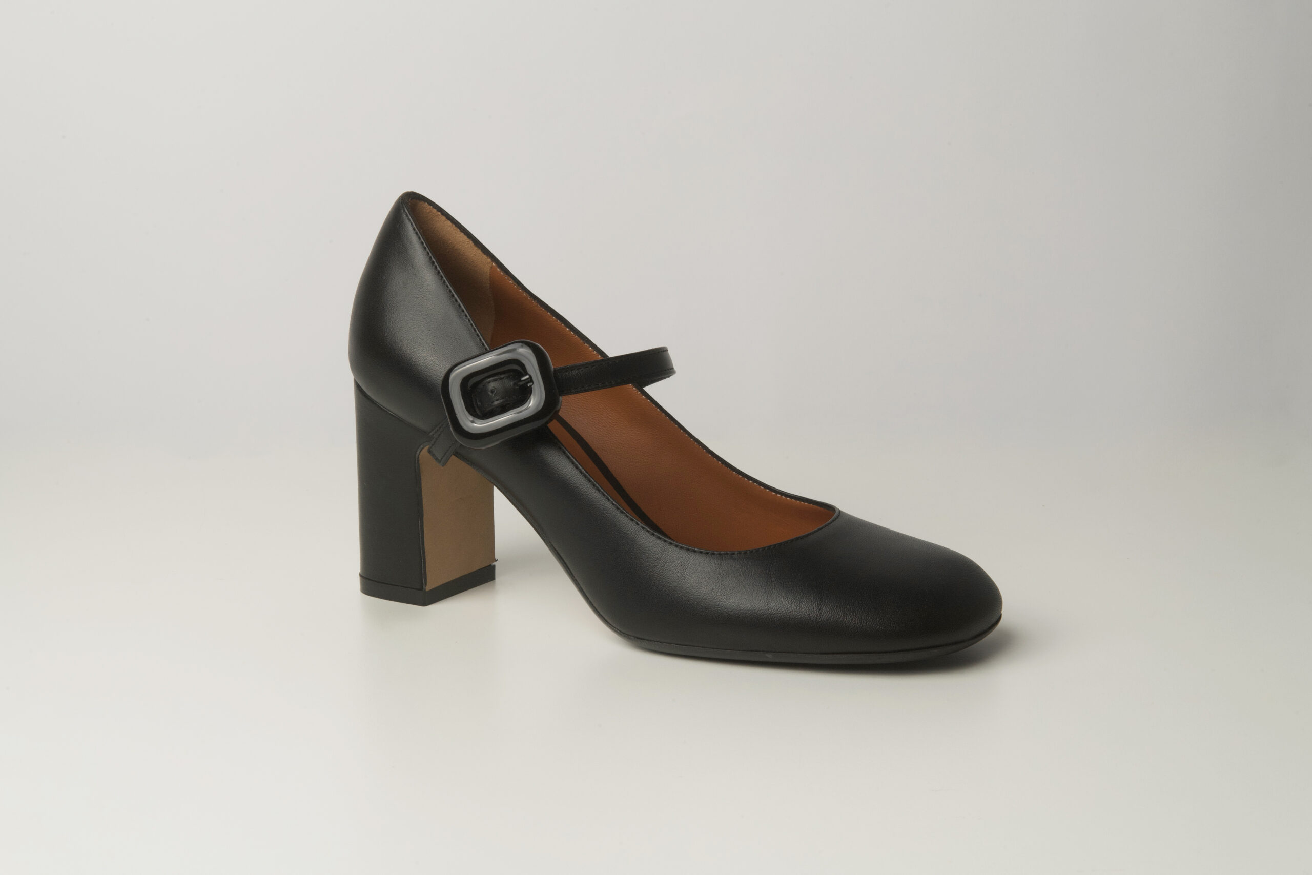 Dècolletè Nero con Cinturino